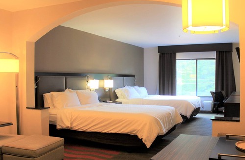 Rockingham Hotel | Holiday Inn Express Hotel & Suites Rockingham by IHG