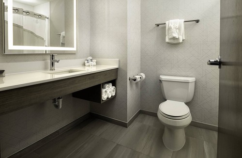 Festus Hotel | Holiday Inn Express Hotel & Suites FESTUS - SOUTH ST. LOUIS by IHG