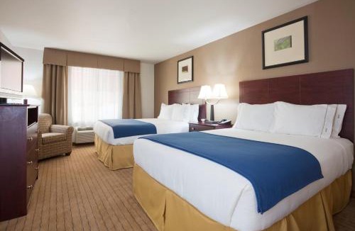Antigo Hotel | Holiday Inn Express Hotel & Suites Antigo by IHG