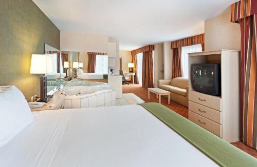 Woodbine Hotel | Holiday Inn Express Hotel & Suites Corbin by IHG