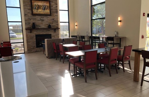 Franklin Hotel | Holiday Inn Express Hotel & Suites Franklin by IHG