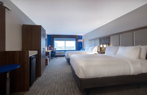 Wyoming Hotel | Holiday Inn Express & Suites Grand Rapids South - Wyoming by IHG