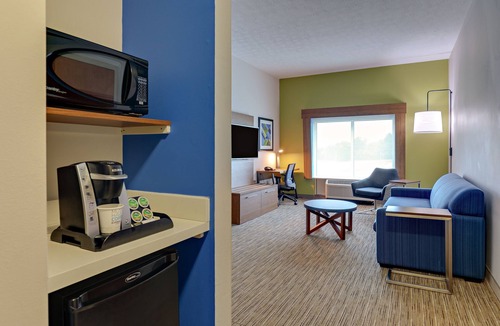 Campbellsville Hotel | Holiday Inn Express Campbellsville by IHG