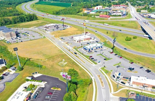 Elizabethtown Hotel | Holiday Inn Express & Suites - Elizabethtown North by IHG
