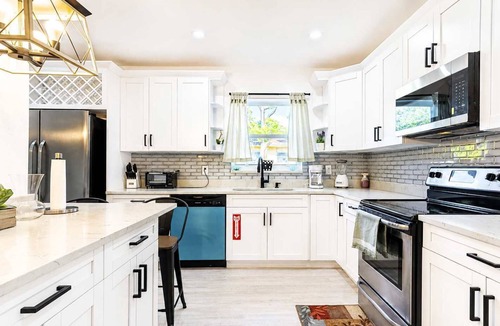 Highland Garden House | ‼️Hollywood 3BR - Private Pool & Fire Pit