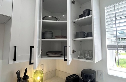Hollywood Lakes Apartment | Hollywood Apartment, Amazing Location- Walk to Beach!