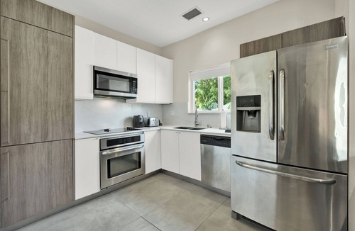 The Roads House | Home LifeStyle Miami Downtown and Miami Beach