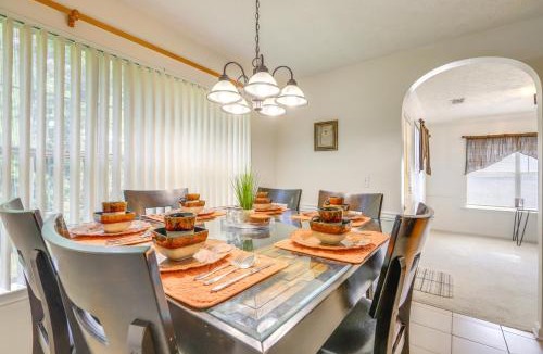 Hampton House | Home w/Large Yard in Quiet Atlanta Suburb