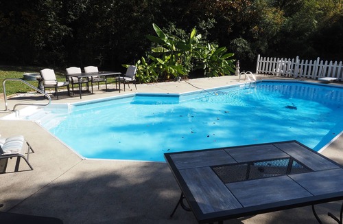 Hickory House | Homemade in HICKORY! Salt Water Pool!