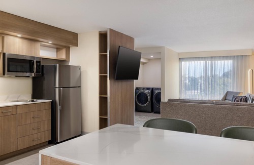 South Tulsa Hotel | Homewood Suites by Hilton Tulsa South Medical District