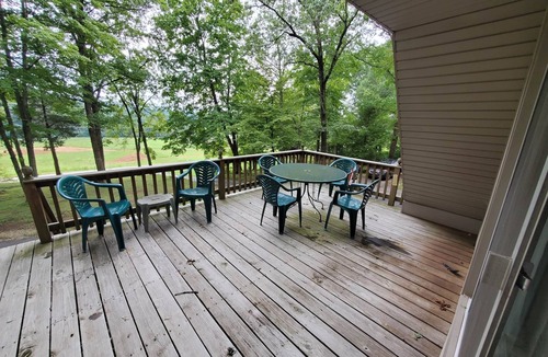 Mammoth Cave House | Homey Hideaway at Brier Creek