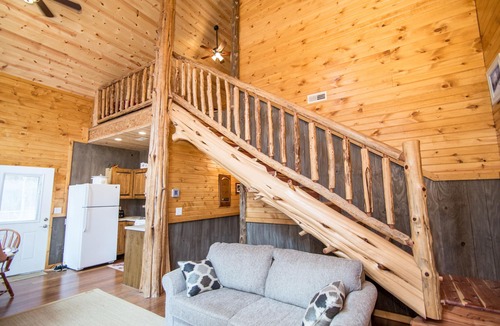 Bentonville Cabin | Hopewell Croft - Southern Ohio Cabin Rental