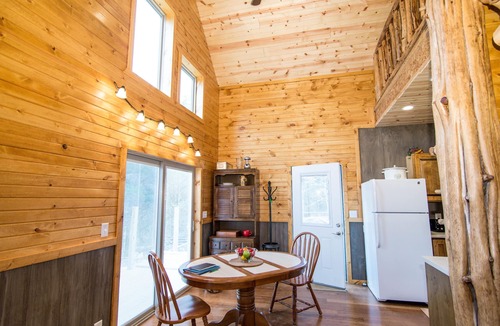 Bentonville Cabin | Hopewell Croft - Southern Ohio Cabin Rental