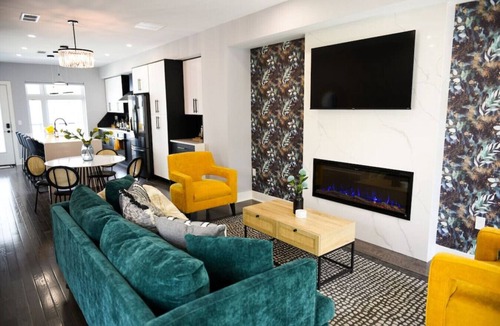 Lawrenceville House | ★ HostWise Stays ★ Rooftop Deck w/Panoramic City Views| Home Theater