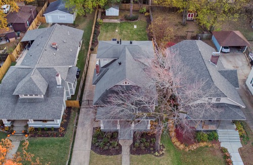 Cooper-Young Historic District House | Hot Tub & Game Room~ Private Cooper-Young Bungalow -Fire Pit - Large Yard