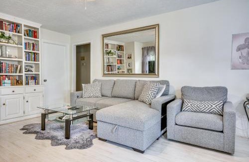 Mount Airy House | Hot Tub, Home Gym, Decks! Retreat 9 Mi to Mt Airy