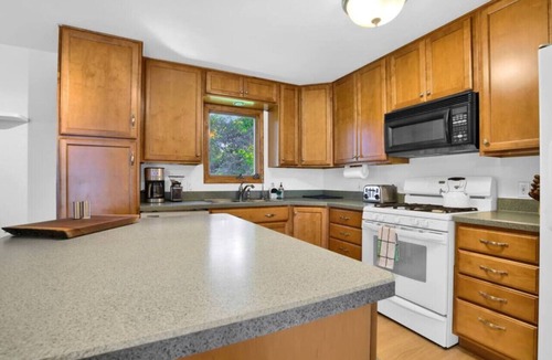 Caseville Apartment | Hot Tub Open! Cozy lakeview Home w Great Beach!
