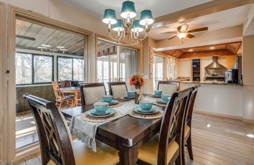 Blairsville House | Hot Tub & Views! 'Squatch’s Place' in Blairsville