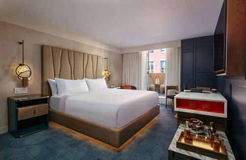 French Quarter Hotel | Hotel de la Poste - French Quarter, A Renaissance Hotel