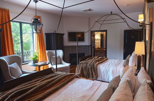 Travelers Rest Hotel | Hotel Domestique