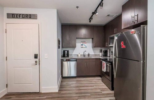 Oxford Condo | Hotty Toddy Condo at 514 by Apex Short Term Stays