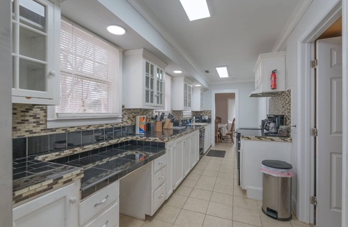 Rock Hill House | House on Shurley - in a quiet neighborhood