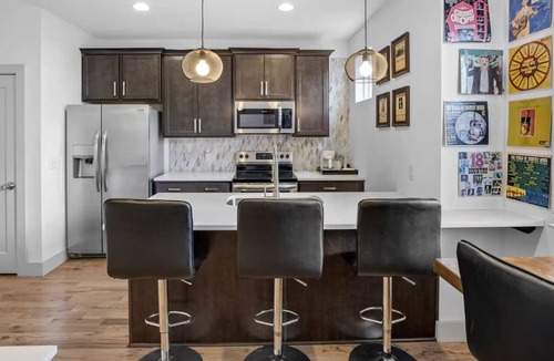 The Nations House | Howdy Haven - Come stay in vibrant Nashville. House just updated!