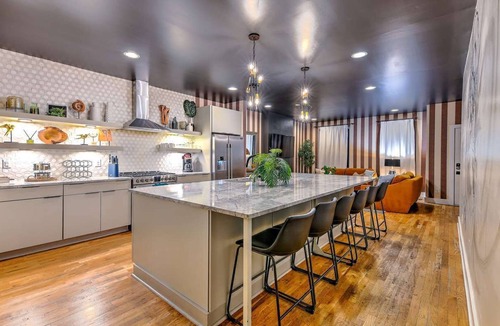 Nashville House | HUGE 4 Bed 4 Bath! 10 Beds! Putt Putt! Game Room!