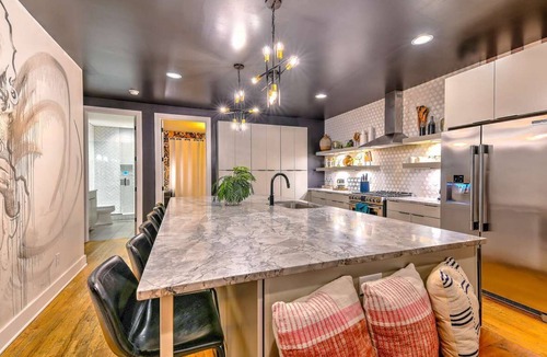 Nashville House | HUGE 4 Bed 4 Bath! 10 Beds! Putt Putt! Game Room!