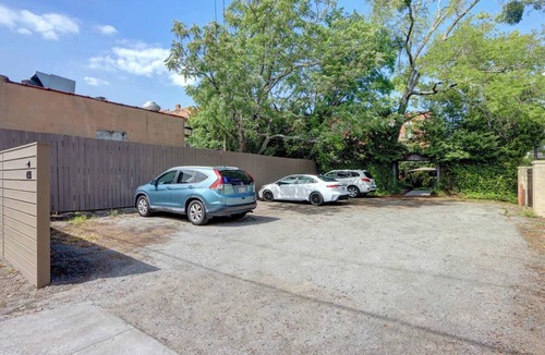 Old West Broad Neighborhood Apartment | Huntingdon Lofts - 4 Condos, High Style, Sleeps 12