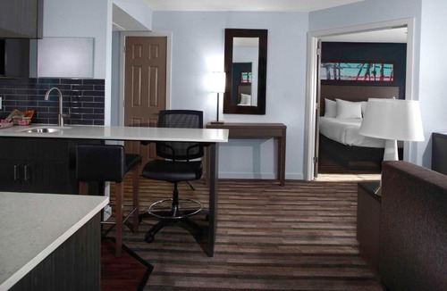 Dulles Hotel | Hyatt House Sterling/Dulles Airport North