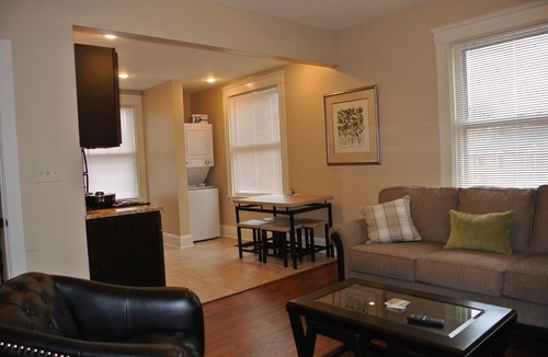 Hyde Park House | Hyde Park Square Getaway