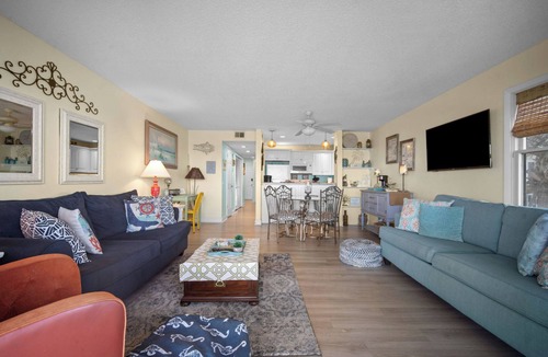 Saint Helena Island Villa | Hyp-Nautic Views, Cozy 1 BR/1.5 BA Condo 729 N Hampton Court