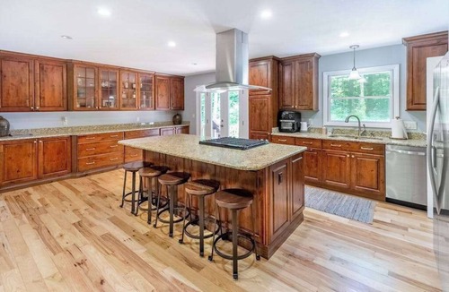 Cullowhee House | Ideal Wooded Gem W/Large Deck, Gas Grill, Free WiFi, Firepit & Creek
