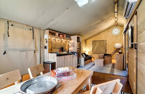 Wears Valley House | Incredible Tented Cabin with Fire Pit and Hot-tub in Sevierville, Tennessee