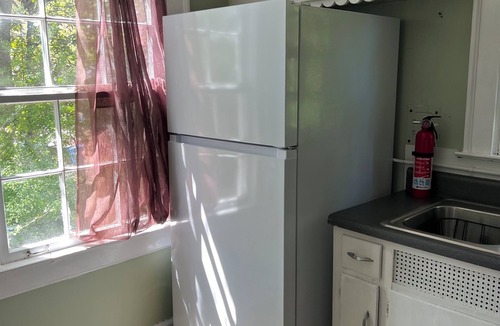 Edgewood Cottage | intown escape small cottage on half acre garden walk to edgewood shopping