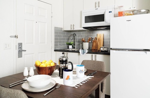 Gwinnett Place Hotel | InTown Suites Extended Stay Atlanta GA - Gwinnett Place