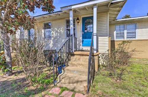 Forest Lake House | Inviting House 2 Mi to University of Alabama!