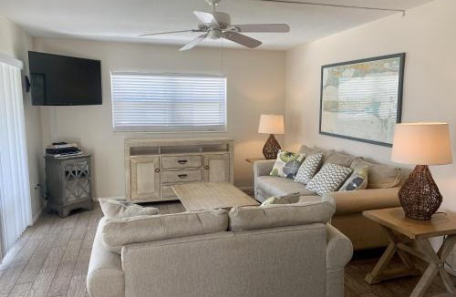 Siesta Key Villa | Island House Beach Resort V10 villa