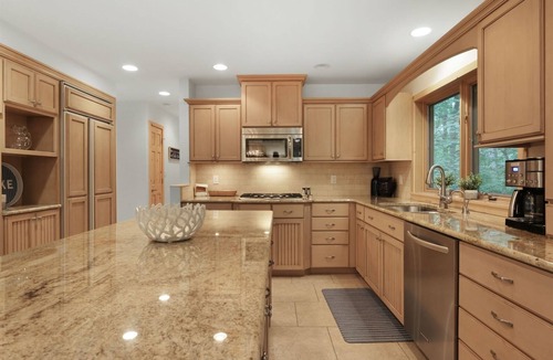 Michiana House | It`s a Wonderful Life 6 beds, 4 baths Luxury Home in Michiana, MI with Pool &