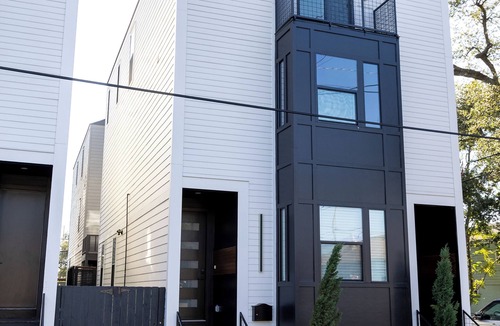 Treme Apartment | Its a VIBE! Chic 2BD/1BA retreat close to everything important in New Orleans