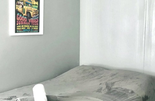 Warwick House | Java Suite #2