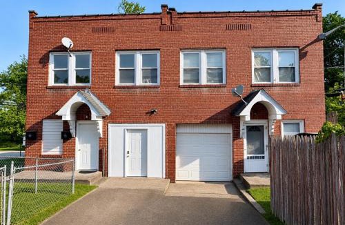 Huntington Apartment | Jefferson Carriage House Hideaway