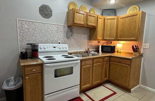 Huntington Apartment | Jefferson Carriage House Hideaway