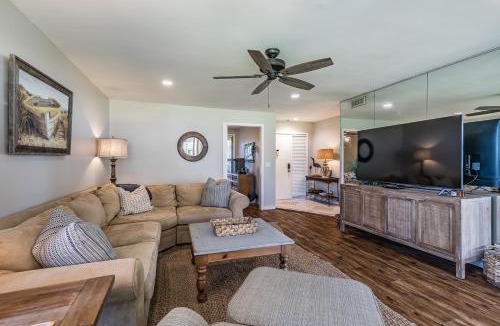 Saint Helena Island Villa | John Fripp Villa 1st Floor - Steps to beach and pool - Ocean Views
