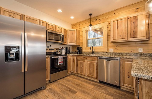 McHenry Cottage | John's Place by Taylor Made Deep Creek