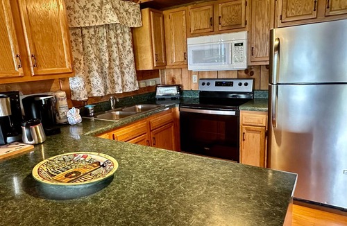Sevierville Cabin | July 4th Available Now!