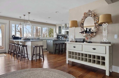 Lake Michigan Beach House | Juniper Presents: Magnificent Lakefront Vacay Home on the Beach
