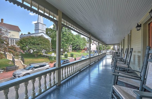Jonesborough House | Jury Room at The Historic Eureka Inn and Event Center