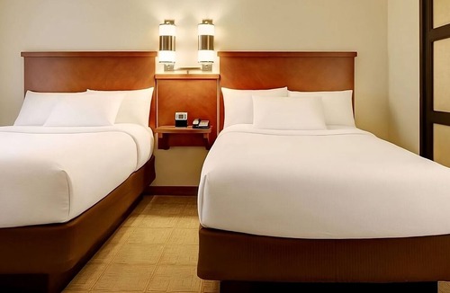 Gwinnett Place Hotel | Just What You Were Looking For! Pet Friendly Unit w/Bfast Near Sweet Water Park